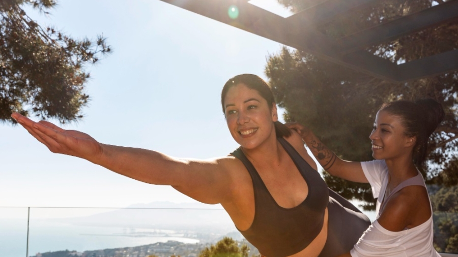 10 Practical Wellness Tips for Busy Women on the Go